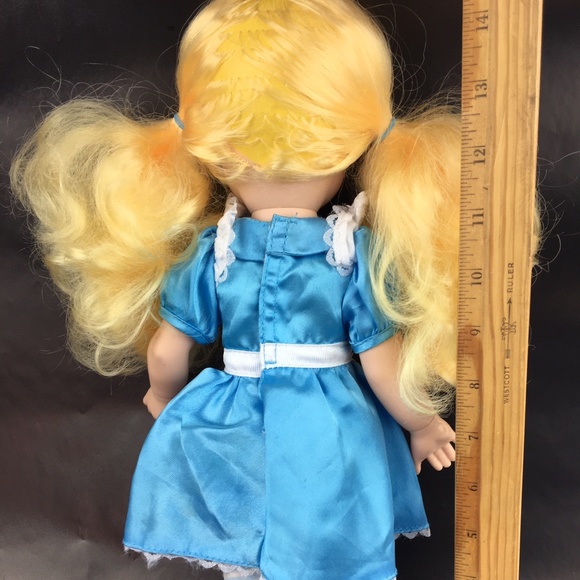 Alice in Wonderland Doll Playmates Before Once Upon A Time 15" Rare Toy - Picture 3 of 6